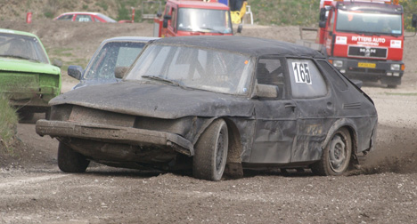 Anders Salomonsen har bygget flere SAAB 900’r til Folke Race.